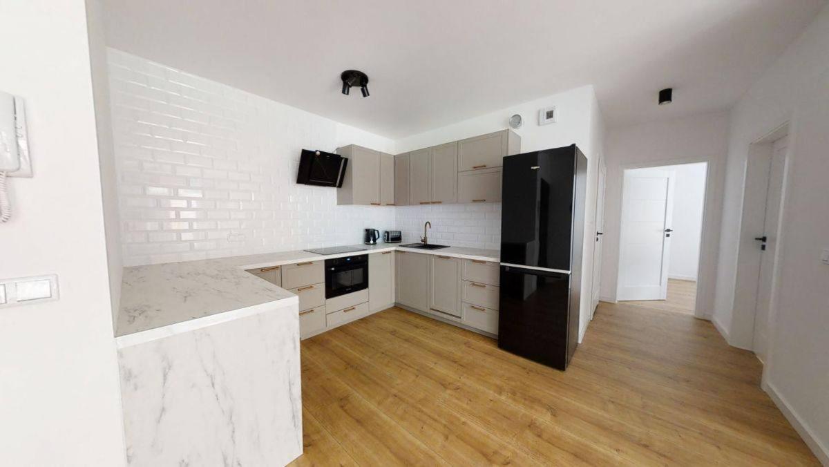 Komfortowe Apartamenty Z Garazem Na Milionowej Лодзь Екстер'єр фото