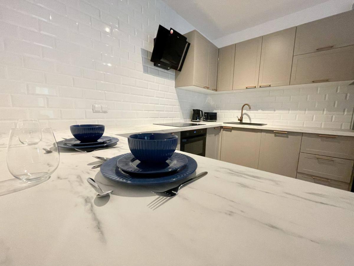 Komfortowe Apartamenty Z Garazem Na Milionowej Лодзь Екстер'єр фото